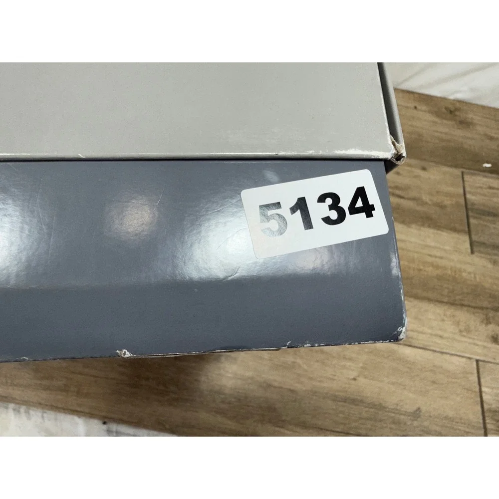 Air Jordan 11 Retro Cool Grey CT8012-005 Mens 10.5 Basketball Shoes Sneakers